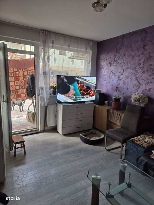 Apartament decomnadat cu 3 camere,2 bai,gradina si parcare ,zona Eroil — fotografia 1