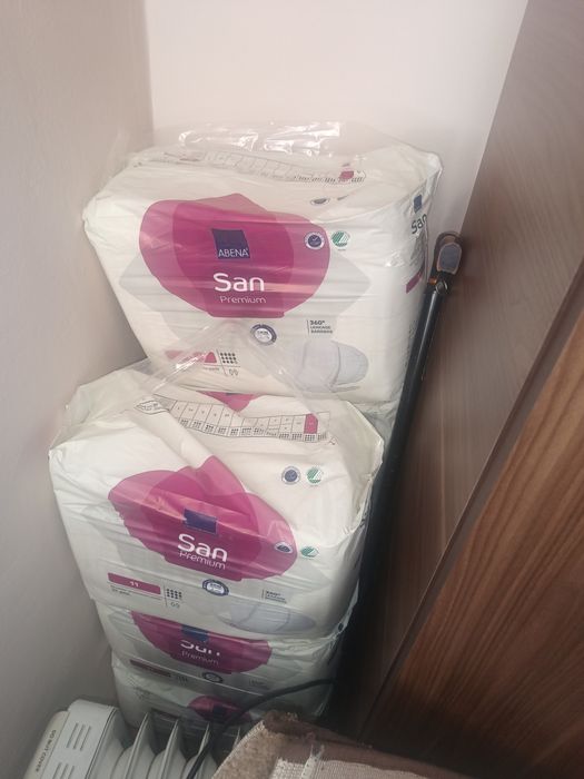 Scaun pentru persoane cu dizabilități și alte accesorii