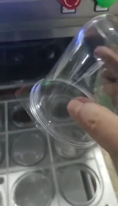 Masina ambalat caserole - sigilat / etanșat / vacuum/ inserție gaz