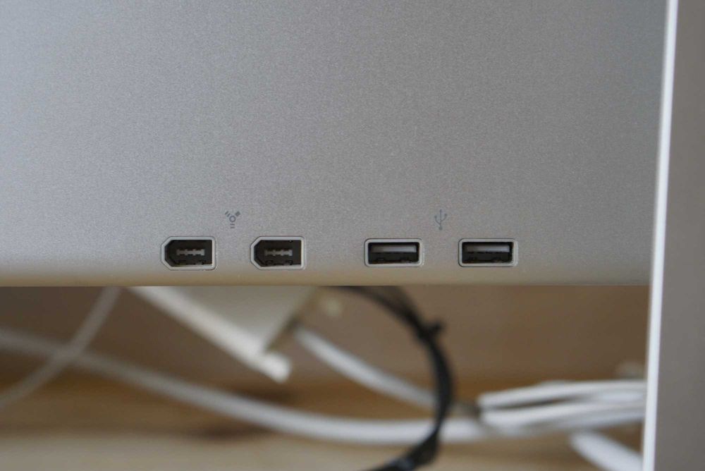 Монитор / Дисплей Apple Cinema Display 20 Inch 1680x1050