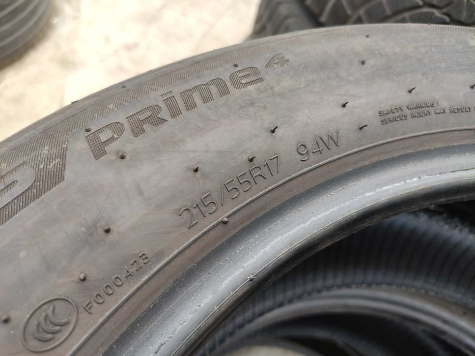 2бр Летни гуми 215 55 17 - Hankook - DOT 2024