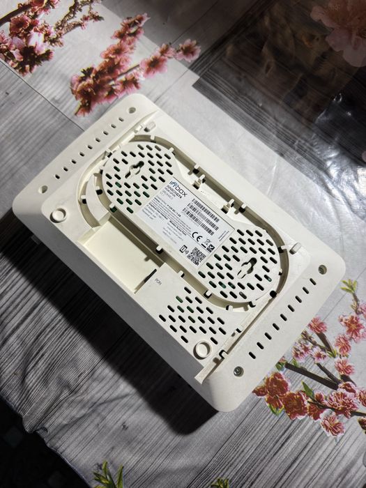 wifi роутер Innbox G74 (GPON)[Uztelecom x хил ротир бор