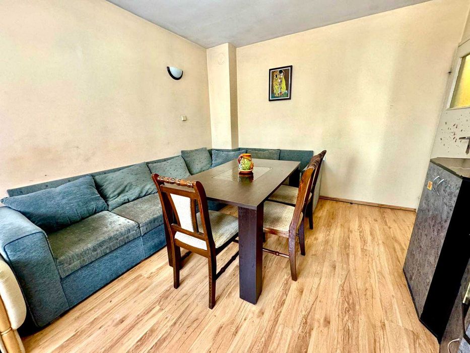 Продава се Двустаен апартамент в Русе, Център - 79 кв.м за 1456 €/кв.м - Снимка #5