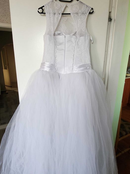 Булчинска рокля  и обувки