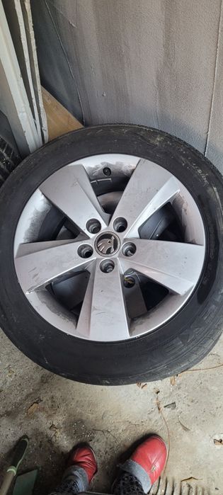 Vand genti cu cauciucuri de vara skoda fabia