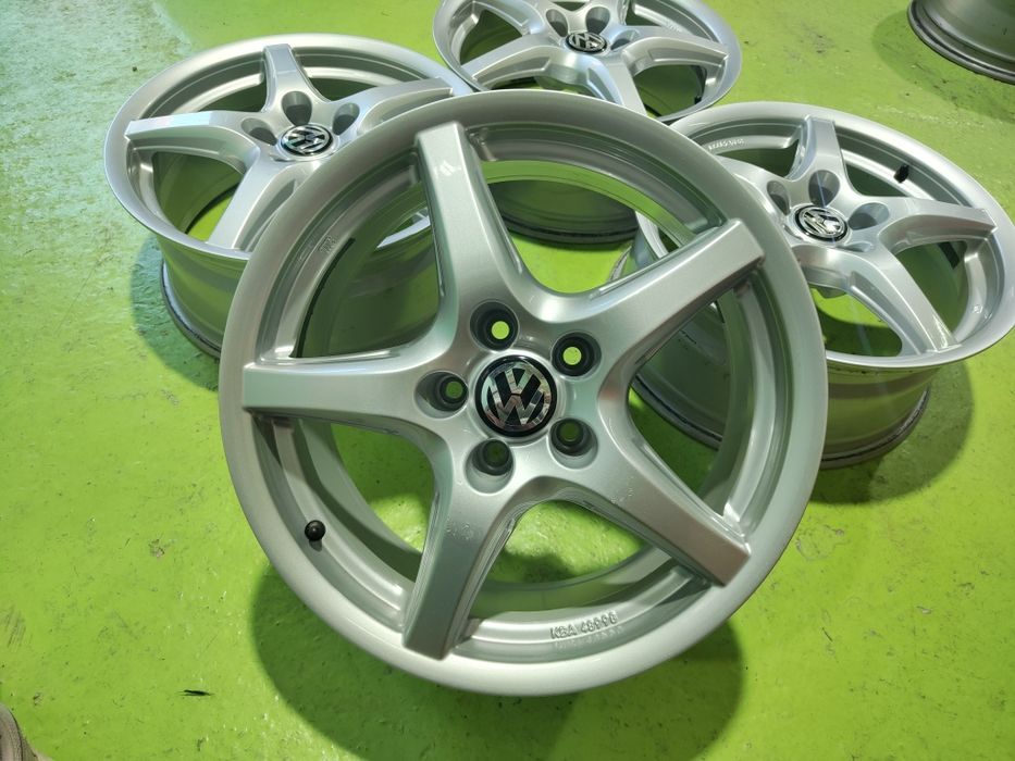 17 5x112 Vw Touran Golf Passat Caddy Skoda Audi 5х112