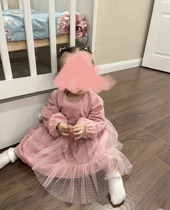 Красивое, пышное  платье для девочки