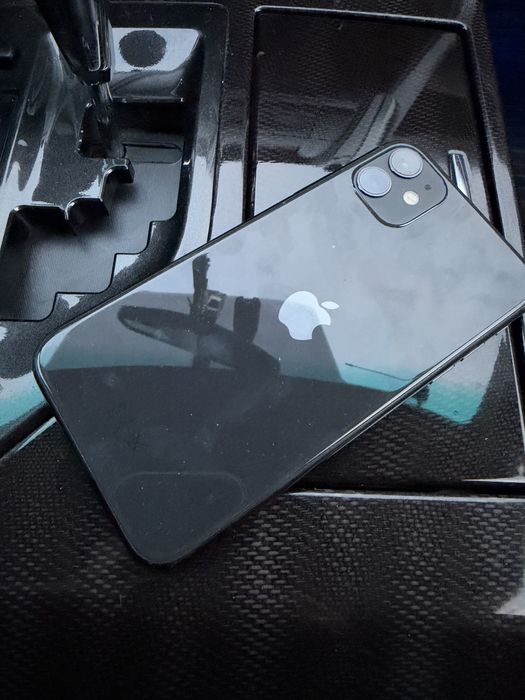 Iphone 11, в ремонте не был ни разу