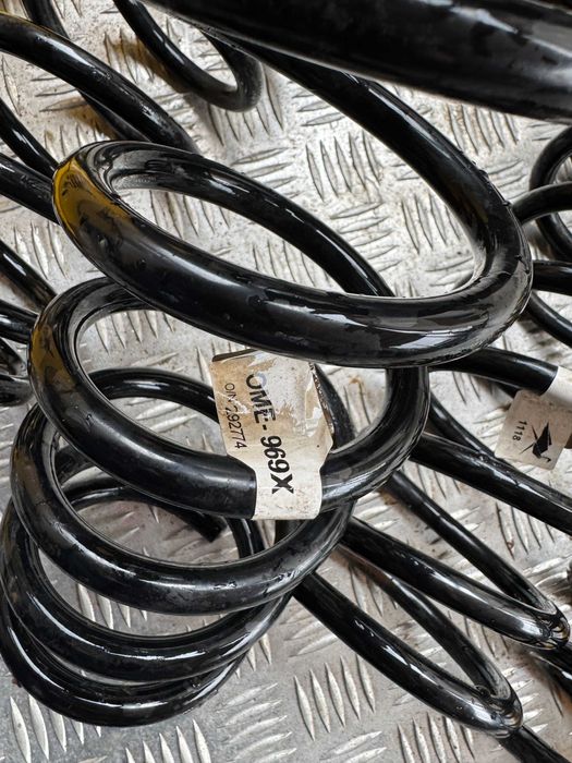 Пружини ARB Old Man Emu Suzuki Jimny gen3/gen4 за повдигане/лифт 40mm