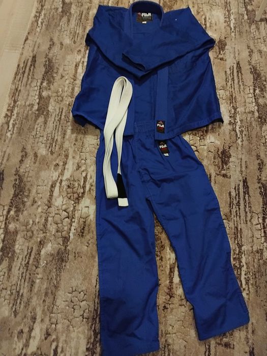 Fuji  Чисто ново