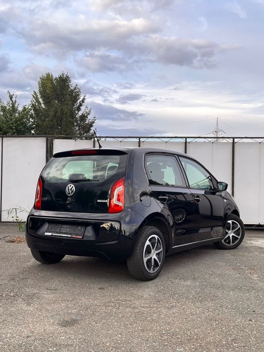 VW Up! - 1.0 MPi 75CP - 2016 - 150.000km