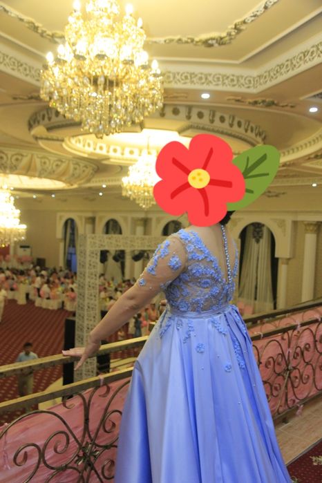 Вечерние платья . Узату