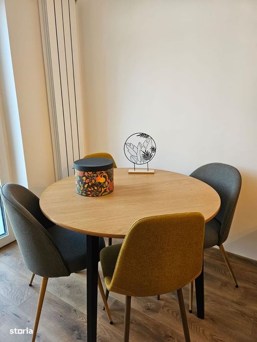 Apartament cu 2 camere, balcon, mobilat utilat