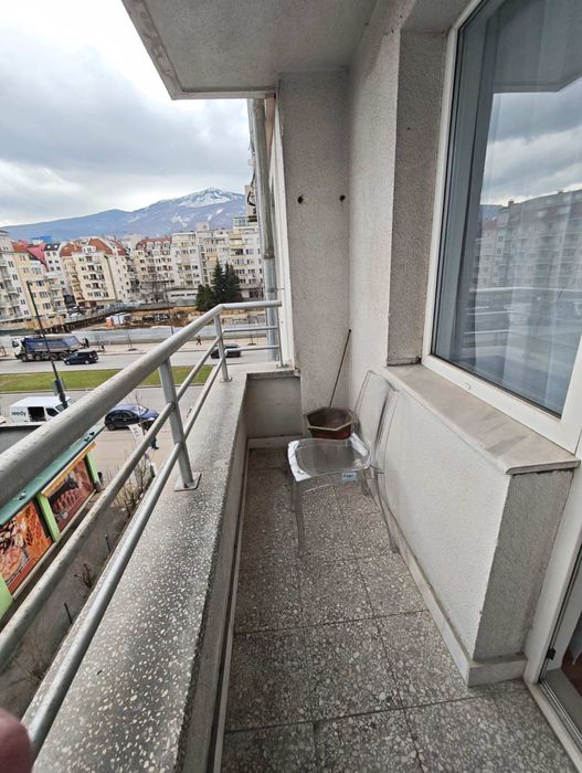 Дава се под наем Двустаен апартамент в София, Гоце Делчев - 60 кв.м за 648.21 € - Снимка #5