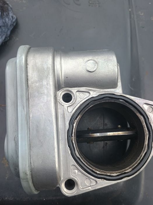 Дроселова клапа Фолксваген туаран