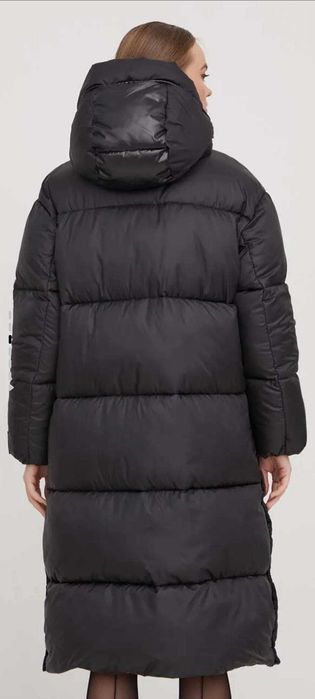 Ново дамско яке Hugo Boss