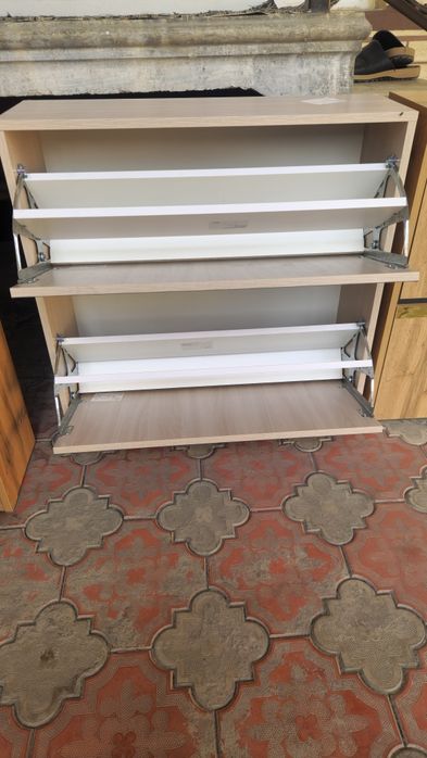 Обувница оёк кийим шкафи  700 000.   550 000