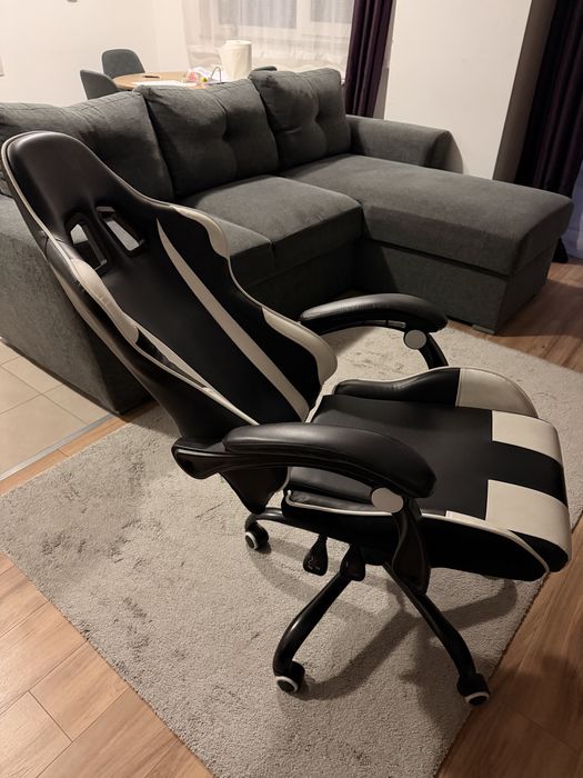 Scaun Gaming BK-WH 19, Alb/Negru – Stare Impecabilă (Ca Nou)