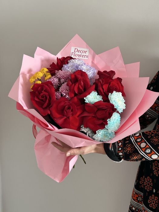 Букет цветов 2500 тг