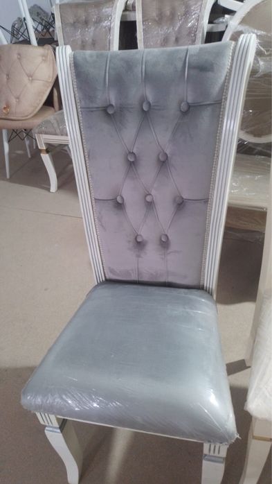 Стулья остаток 13000 тг