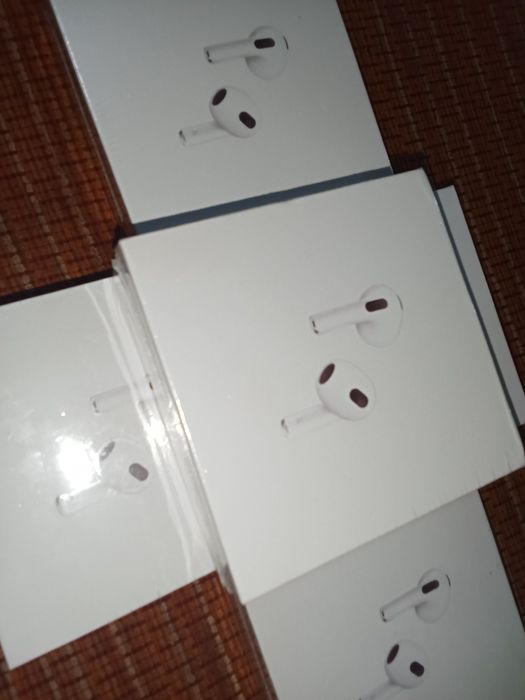 наушники AirPods