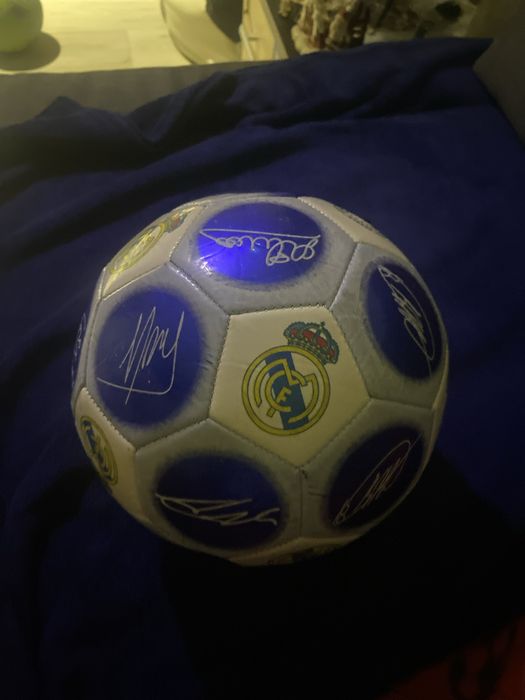 Minge semnaturi real madrid