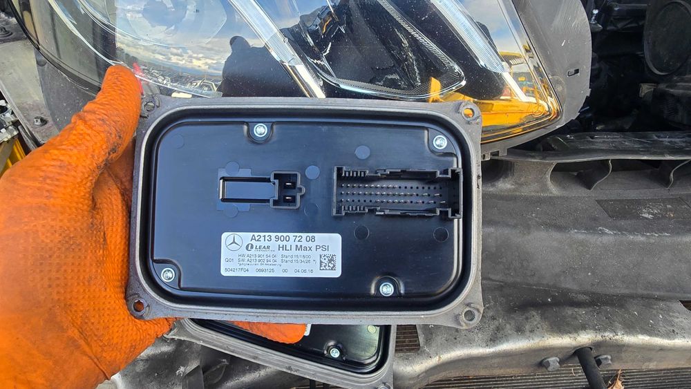 droser far led Mercedes A2139007308 A2139015504 W213 E200 E220 E250