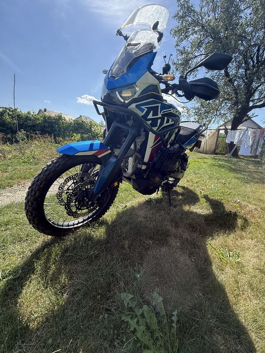 Africa Twin 1100