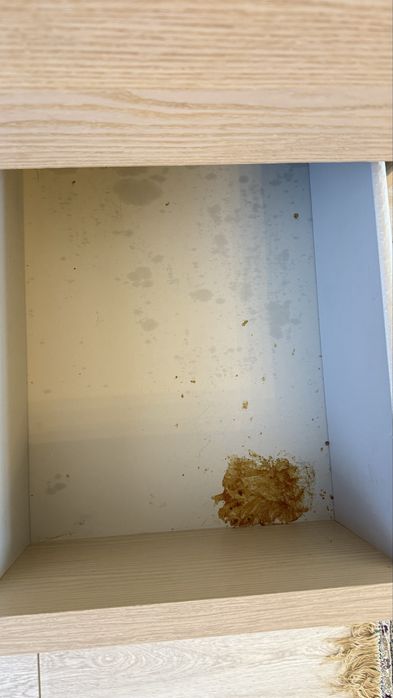 Комод  с зеркалом и полками