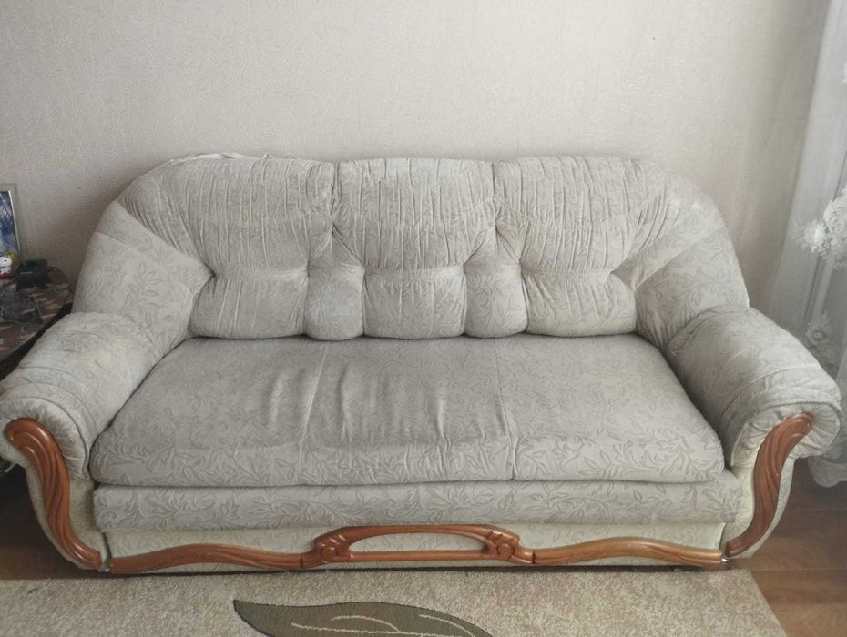 Диван раздвижной и кресло