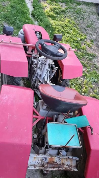 Vând tractor Pasquali