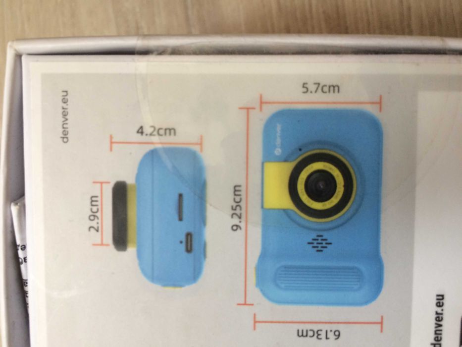 Чисто нов детски цифров  фотоапарат DENVER .