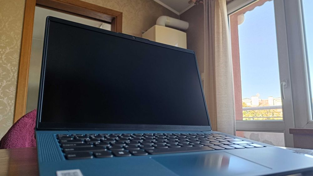 Лаптоп Lenovo - Laptop Леново