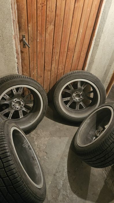 Продавам джанти 19 цола със зимни гуми от Ауди А7