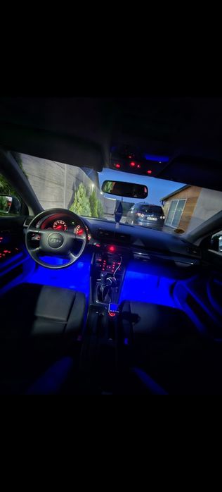 Vând Audi a4b6 2.0 benzina 2002