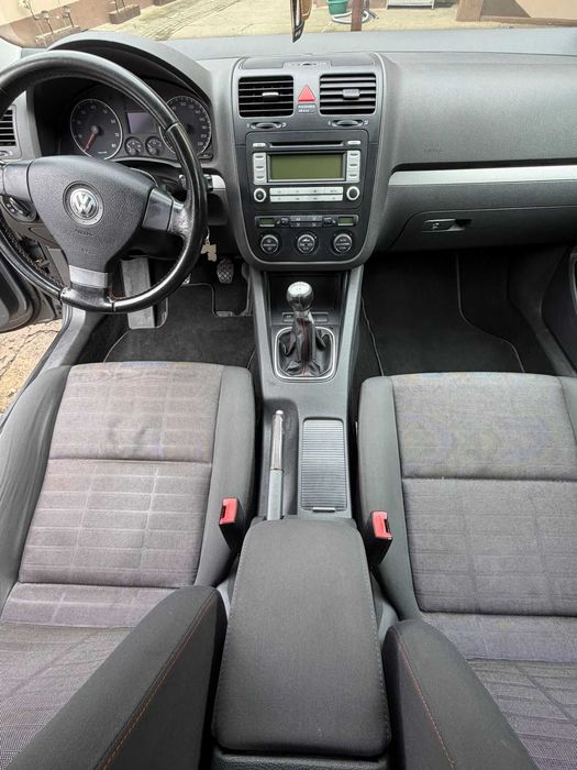 VOLKSWAGEN Golf 2006 — imagine 5