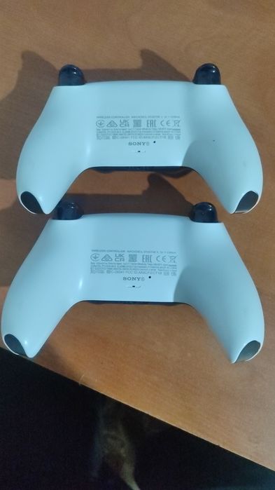 Продам Playstation 5 825Гб