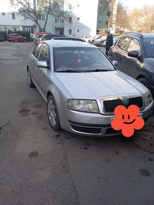 Vând Skoda superb urgent
