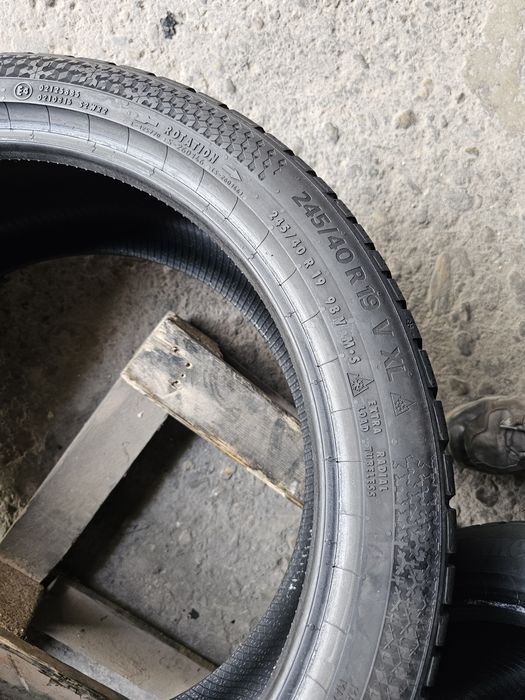 4 anvelope iarna 245 40 19 Continental 2021 6.2mm