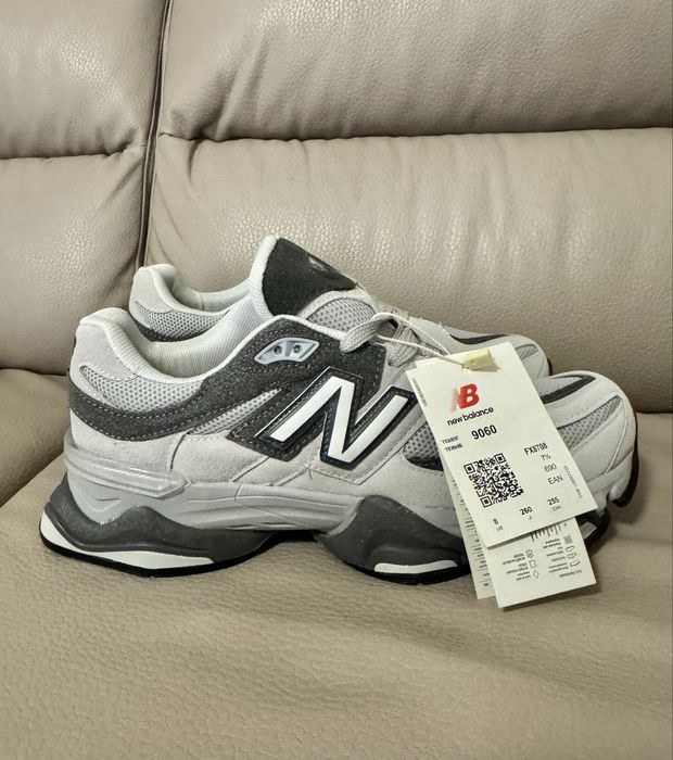 New Balance 9060