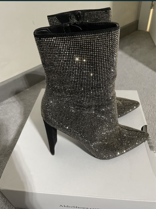 боти АLDO 37 номер