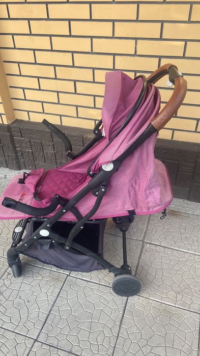 Коляска прогулочная мстар