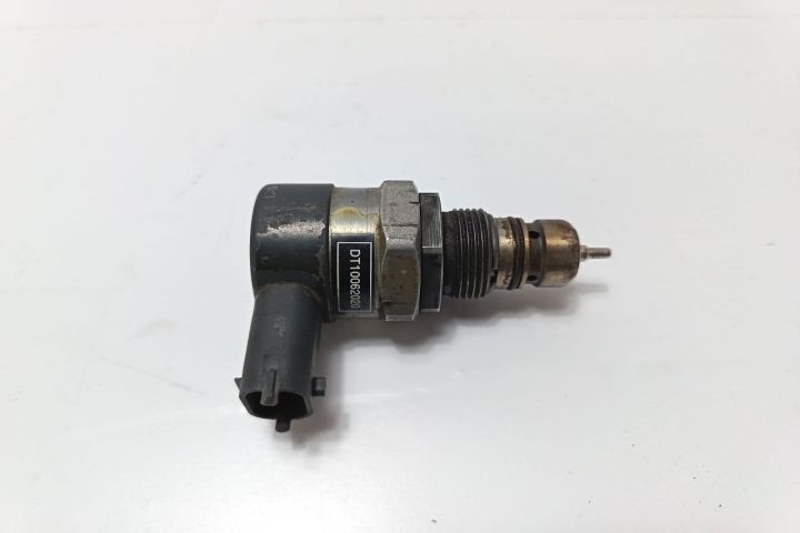 Senzor presiune combustibil 0281002507 Alfa Romeo 147 prima generatie