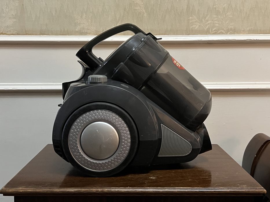 Пылесос Artel VCC0220GRY