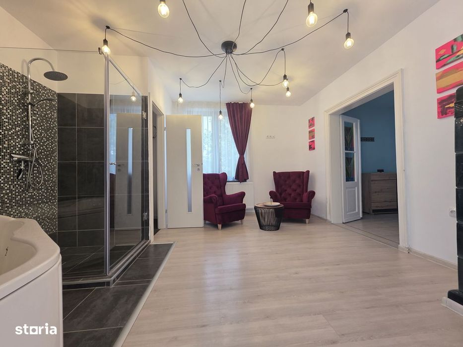 Casa de vanzare centru civic Brasov