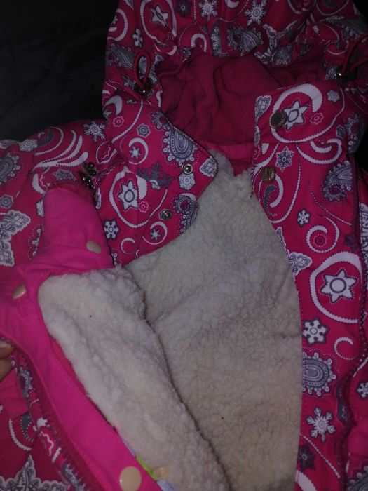 Продам зимний комбенизон на девочку