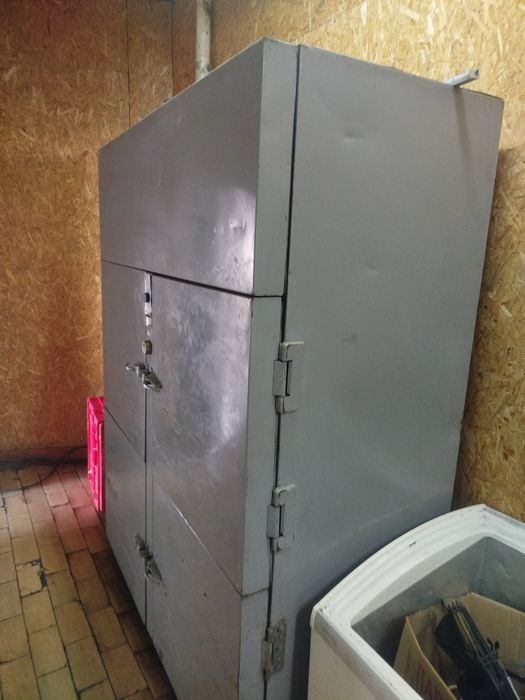 Холодильник 380влт