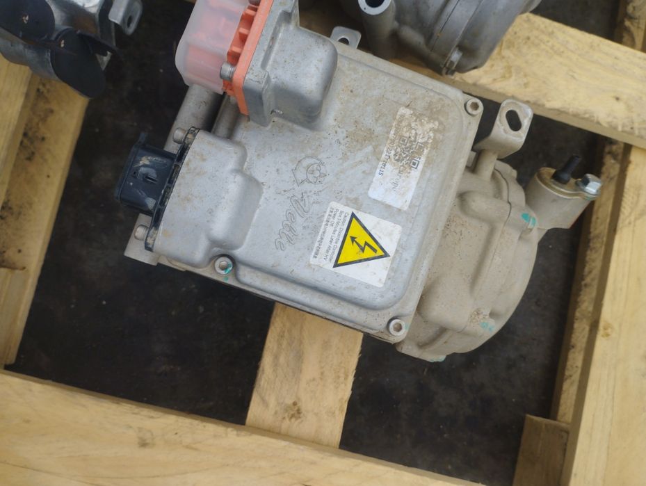 Compresor clima Dacia spring