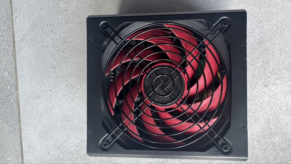 Sursa modulara Mars Gaming 750W