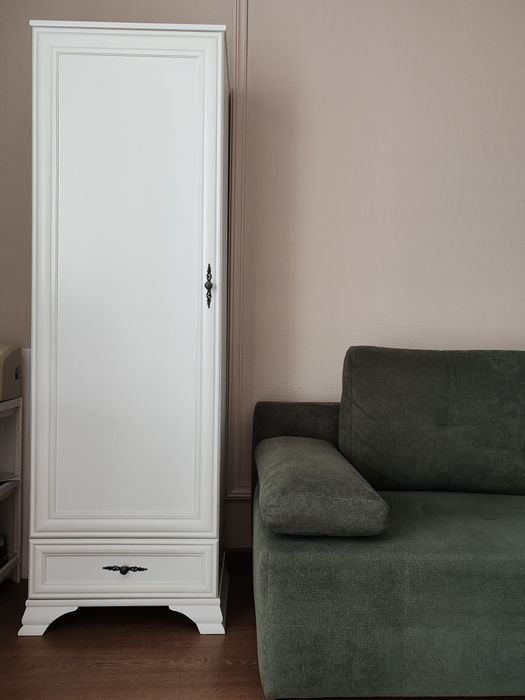 Мебель для спальни / гостиной